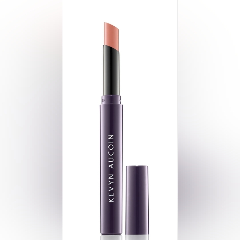 Lipstick - Picture 2 of 4